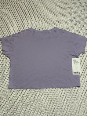 lululemon lilac ether cates tee size 8